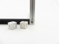 MakerBeam Eckwürfel 10mm x 10mm x 10mm klar, 12 Stk., inkl. Schrauben und Steckschlüssel
